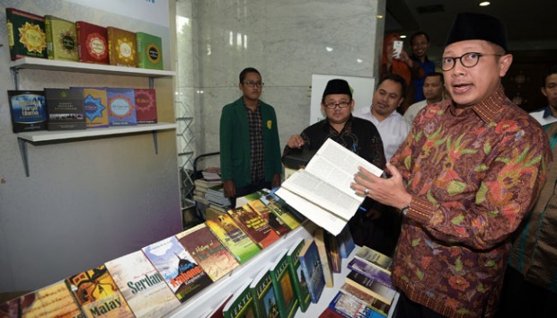 Lukman Hakim: Komunisme Itu seperti Hantu