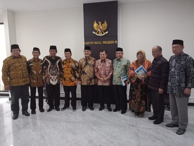 ICMI Undang Jokowi Hadiri Silaknas di Lampung