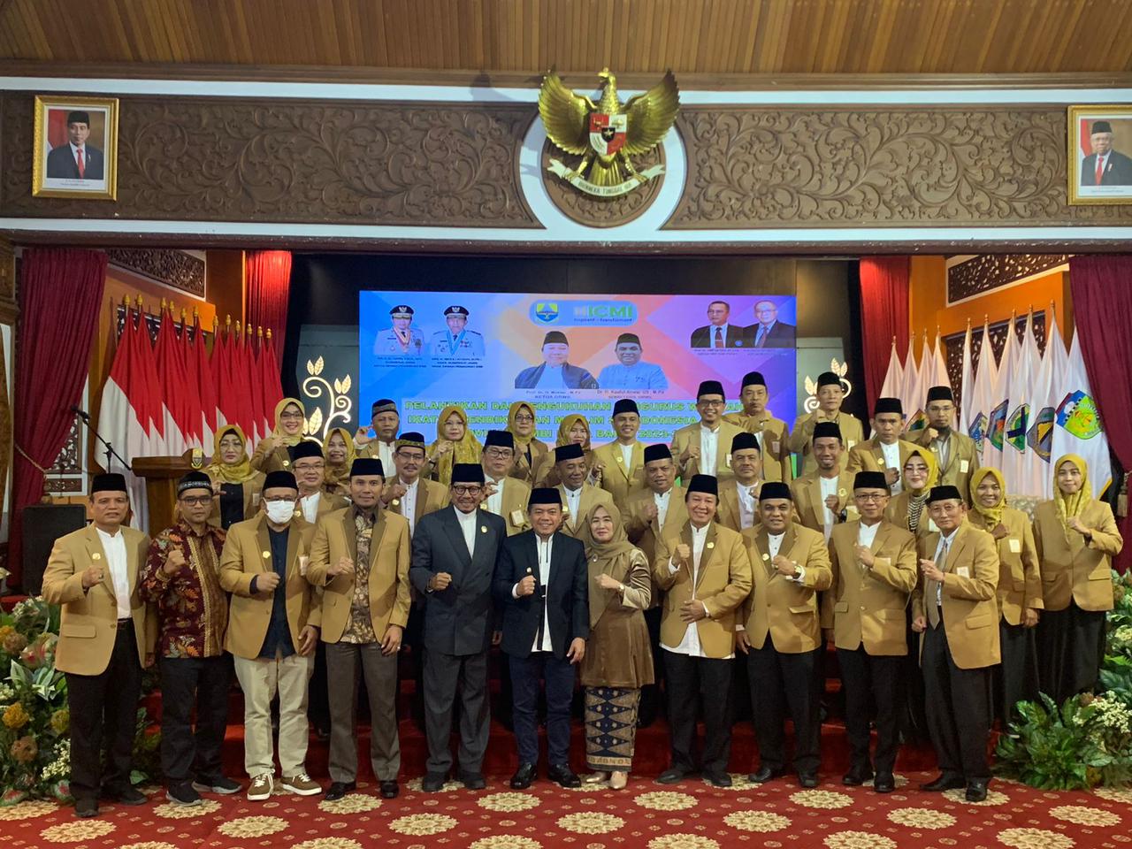 ICMI Provinsi Jambi 2023 -2028 Dilantik, Pengurus Diharap Dapat Bantu Mencerdaskan Bangsa