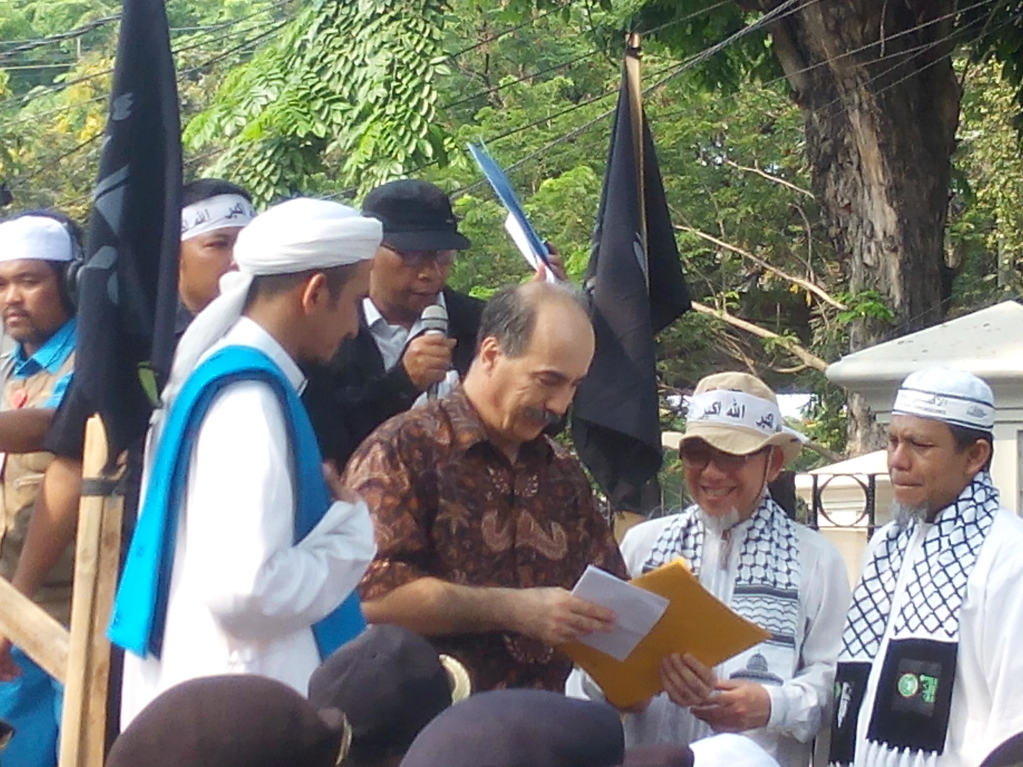FPI : Indonesia Jangan Hanya Dukung Palestina Saat Pilpres