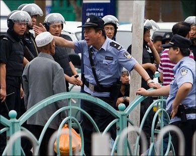 OKI Prihatinkan Kondisi Muslim Di Cina
