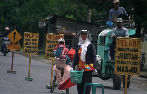 KH. Cholil Ridwan: Agar Tak Minta Sumbangan Di Jalan, Masjid Harus Punya Baitul Maal