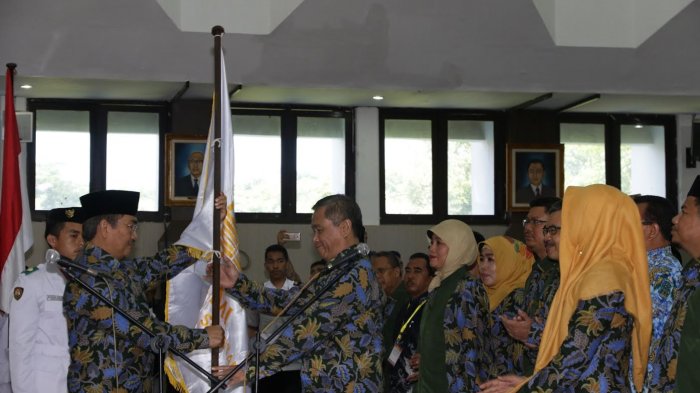 Mantan Rektor UNM Pimpin ICMI Sulsel