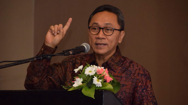 Zulkifli Hasan: Kekayaan Adat Istiadat Indonesia Harus Dilestarikan
