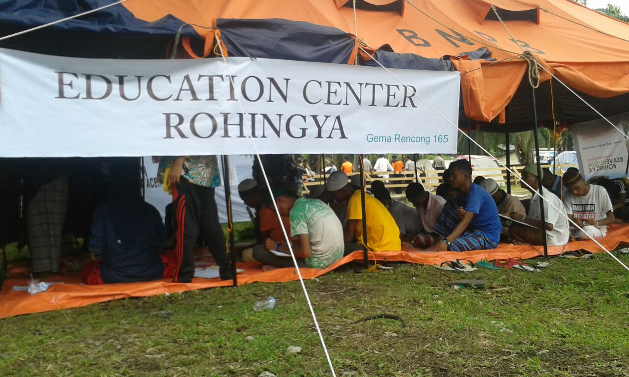 Pusat Bantuan Belajar Rohingya