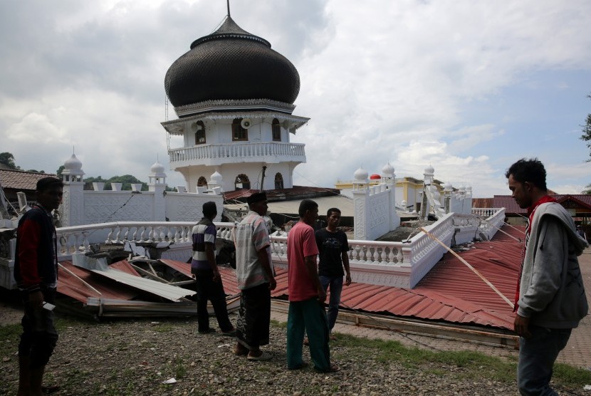 JK Janji Pemerintah Bantu Korban Gempa Aceh