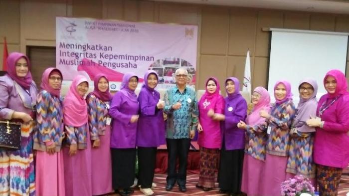 Alisa 'Khadijah' ICMI Orwil Sulsel Dilantik di Ruang Gubernur Sulsel