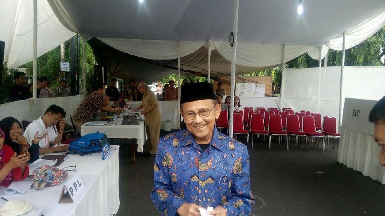 Harapan Habibie untuk Ekonomi Jakarta Setelah Nyoblos