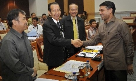 DPR Akan Usut Penyelewengan Dana APBD Tolikara Untuk Kunjungan Ke Israel