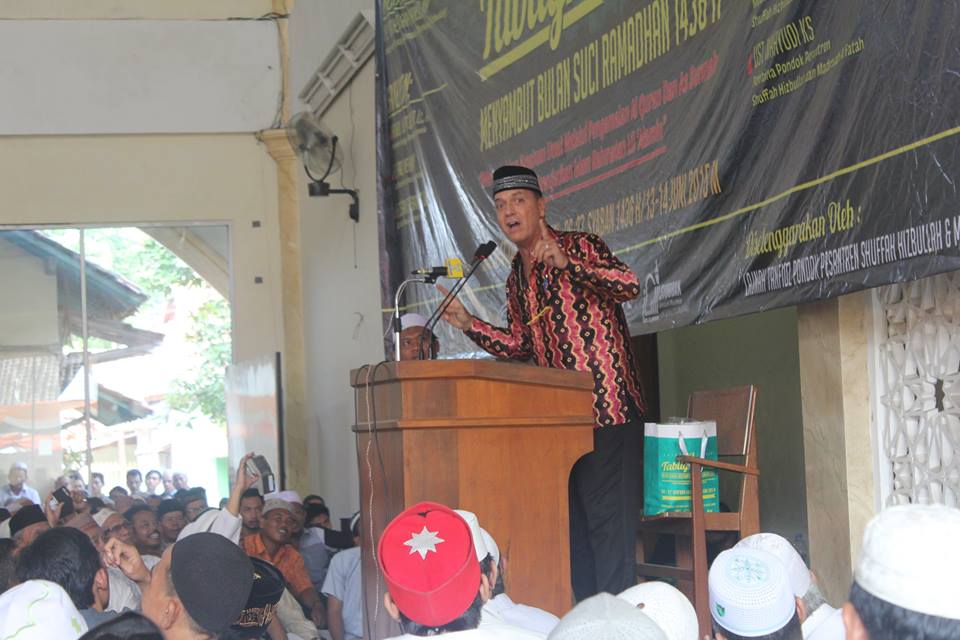 Dubes Paraguay Masuk Islam Karena Orang Atheis